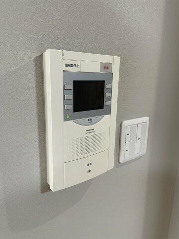 岡山市中区浜３丁目の中古マンションの防犯設備|モニター付インターフォンです。