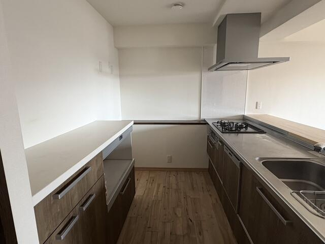 岡山市中区中納言町の中古マンションのキッチン
