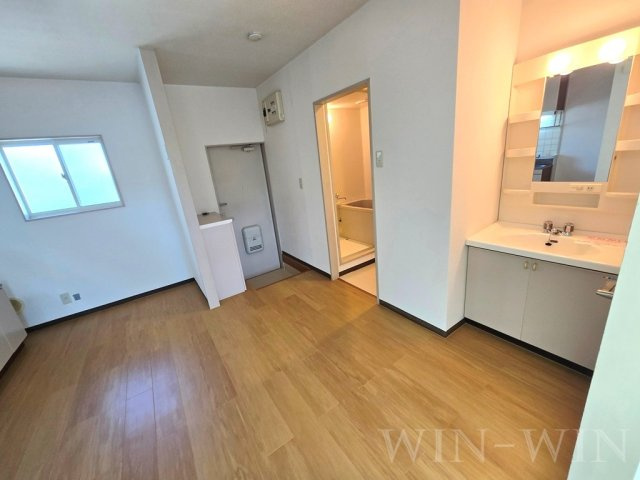ニューシティ8の居間・リビング|イメージ（同建物内別部屋の写真です）