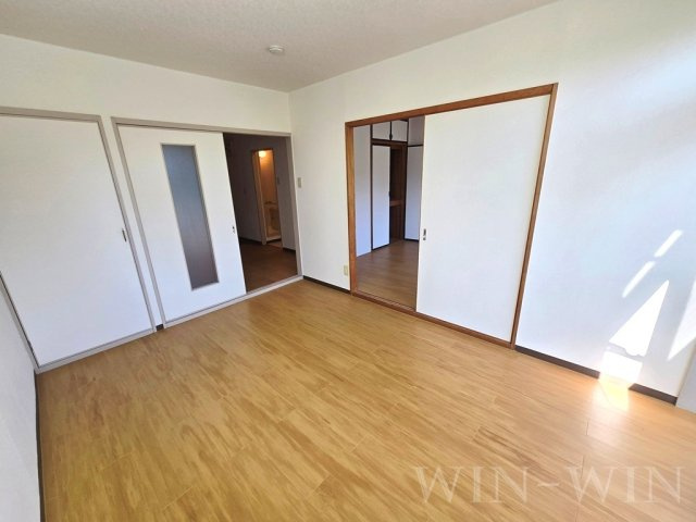 ニューシティ8の居間・リビング|イメージ（同建物内別部屋の写真です）