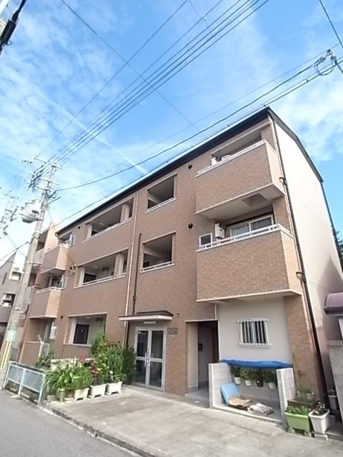 ストリーム・モンド