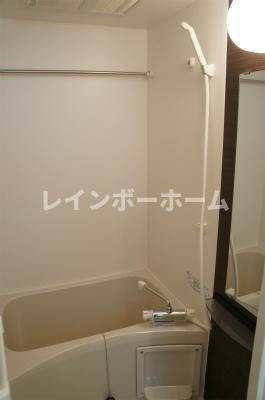リブリ・松戸上本郷　仲介手数料（賃料の1.10ヵ月）の50％OFF対象物件！の浴室|コンパクトで使いやすいお風呂です