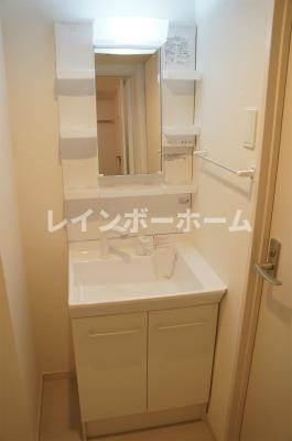 リブリ・松戸上本郷　仲介手数料（賃料の1.10ヵ月）の50％OFF対象物件！の洗面所|脱衣スペースもあります