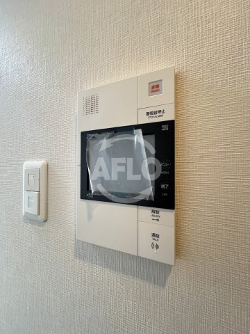 コンフォリア江坂広芝町のセキュリティ|コンフォリア江坂広芝町　モニター付きインターホン