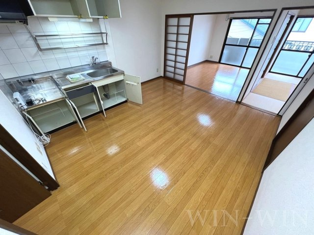 杉浦マンションの居間・リビング