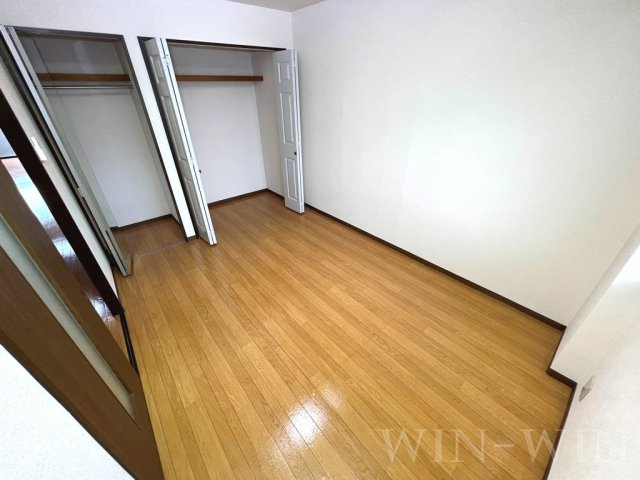 杉浦マンションの寝室