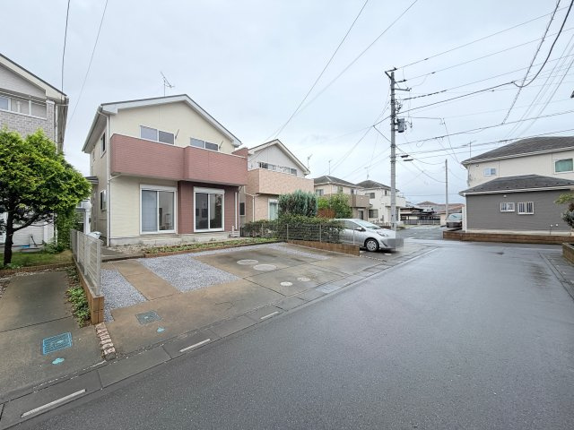 【前面道路含む現地写真】 | 深谷市上野台　中古戸建