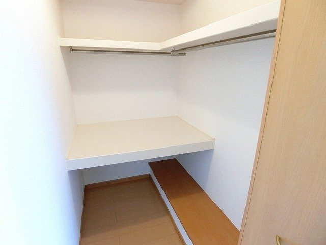 グリーンローズＢの収納