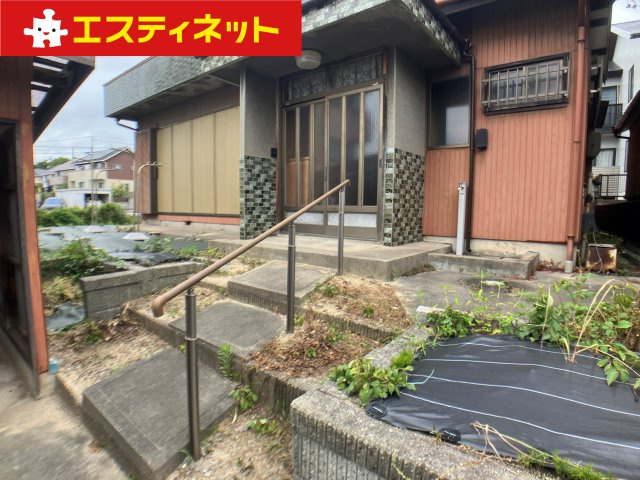 亀崎常盤町貸家の外観