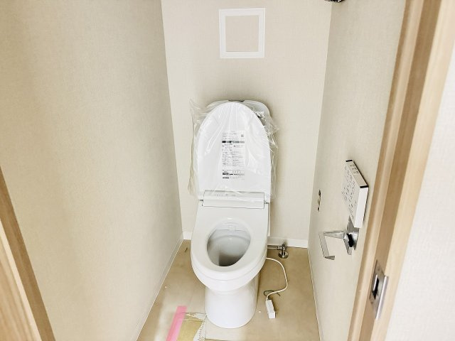 グリーンコープ南大沢５号棟のトイレ|～現在リフォーム中、詳細は当社までお気軽にお問合せ下さい～