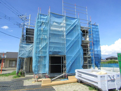 【外観】 | ブルーミングガーデン南アルプス市鮎沢　1号棟 | 外観です