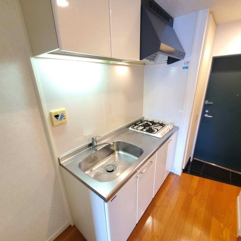 新品家具付きマンション天神26(KaGood福岡)のキッチン