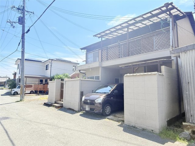 的形戸建ての外観