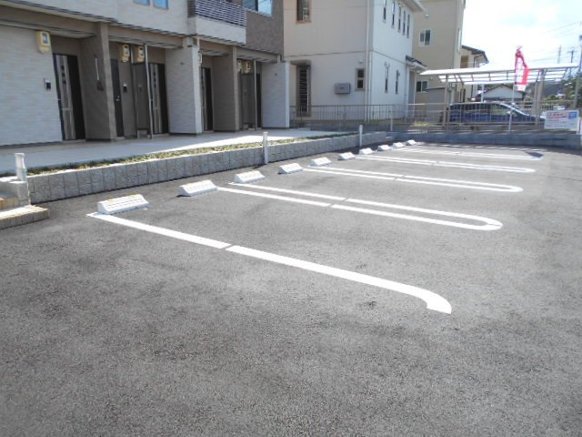 ＰＢコンフォートの駐車場