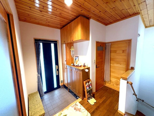 中古戸建の玄関