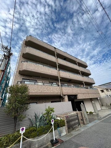 尼崎市南武庫之荘２丁目の賃貸マンションの外観