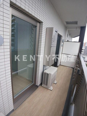 【バルコニー】 | プレシャス | バルコニーからの眺めを楽しみながら食事をしませんか