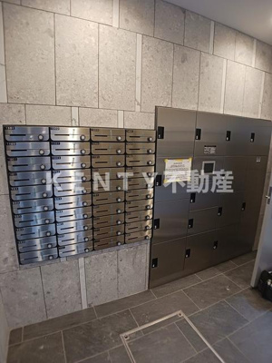 【ロビー】 | プレシャス | 落ち着いたロビーです