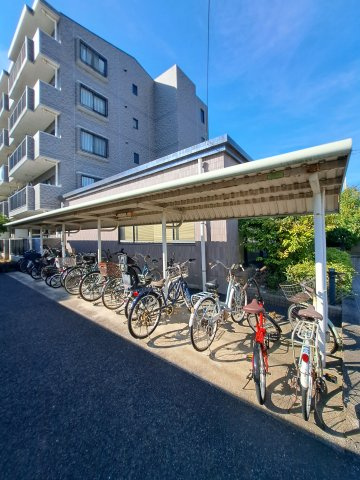 【その他共用部分】 | K’Sシャンブル | 自転車置き場です