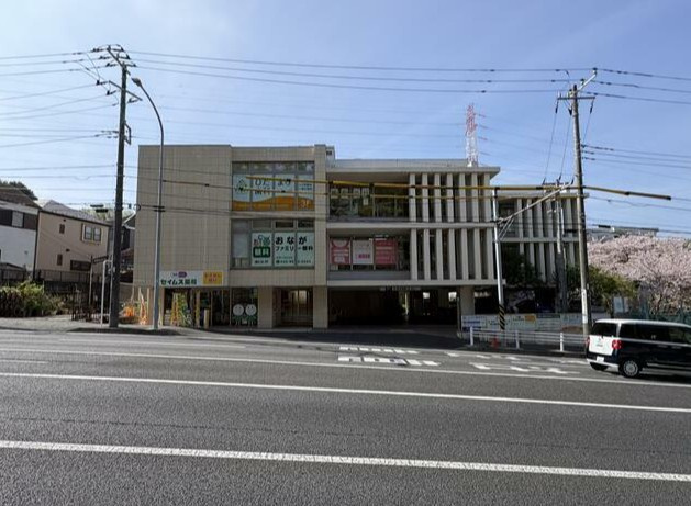 横浜戸塚メディカルビルの外観