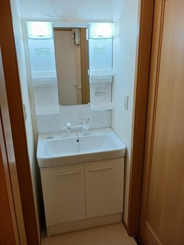 【洗面所】 | エピナールＢ | 使いやすい洗面所です