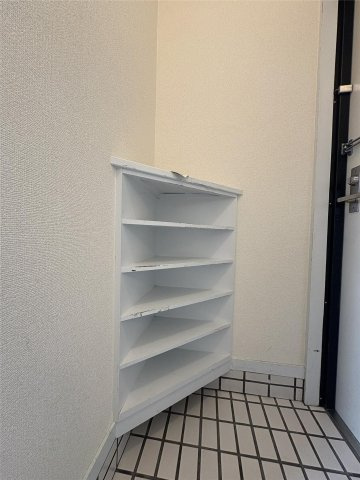 クロノス18三軒町のその他