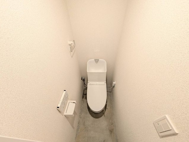 R-Garage助信のトイレ