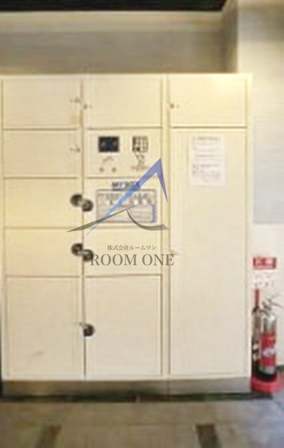 ロイヤルアメニティー西戸山のその他共用部分|宅配ボックスです。