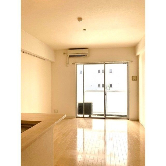 【寝室】ＮＩＫＫＯ　ＡＰＡＲＴＭＥＮＴ　ＨＯＵＳＥ 