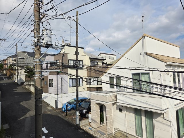 川崎市麻生区多摩美１丁目のアパートの展望