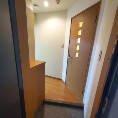【玄関】 | アクタス博多駅東