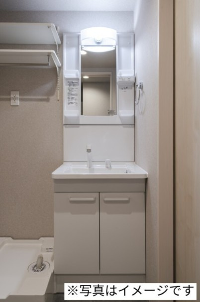 robot home 新小岩の洗面所