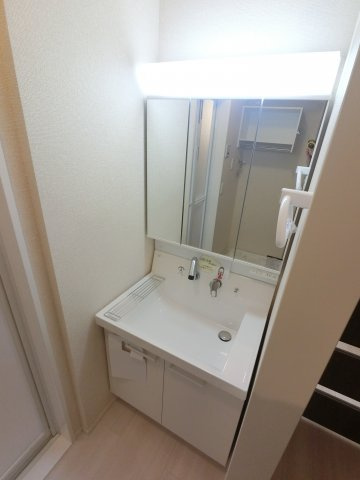【独立洗面台】