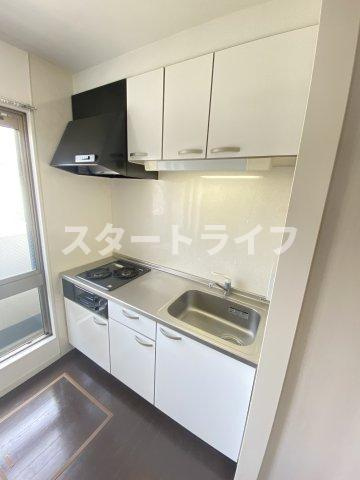 大阪市淀川区木川東４丁目の賃貸マンションのキッチン