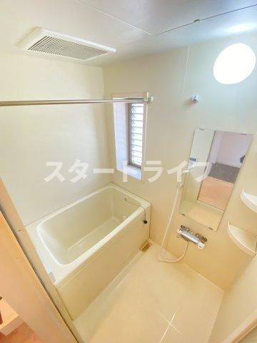 大阪市淀川区木川東４丁目の賃貸マンションの浴室