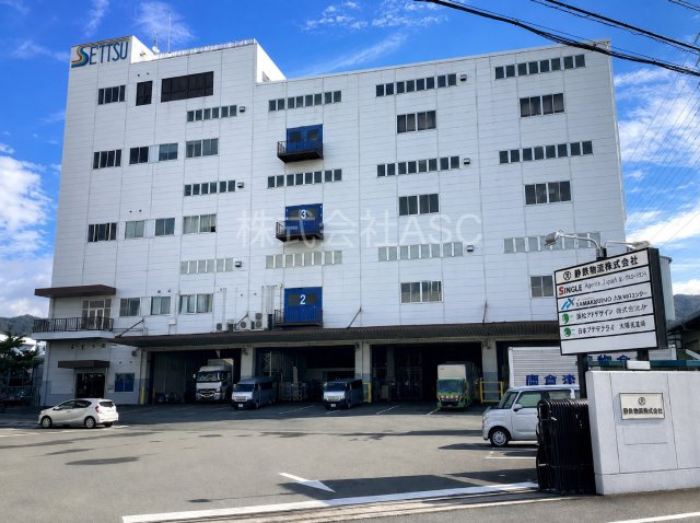 南新田１丁目倉庫
