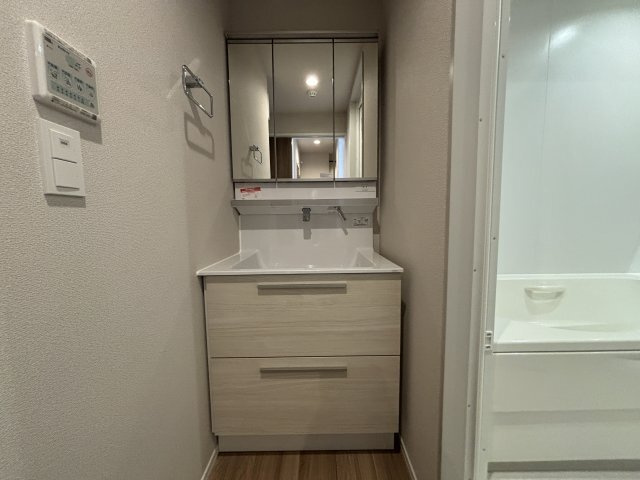 HEBEL MAISON六甲篠原中町の洗面所