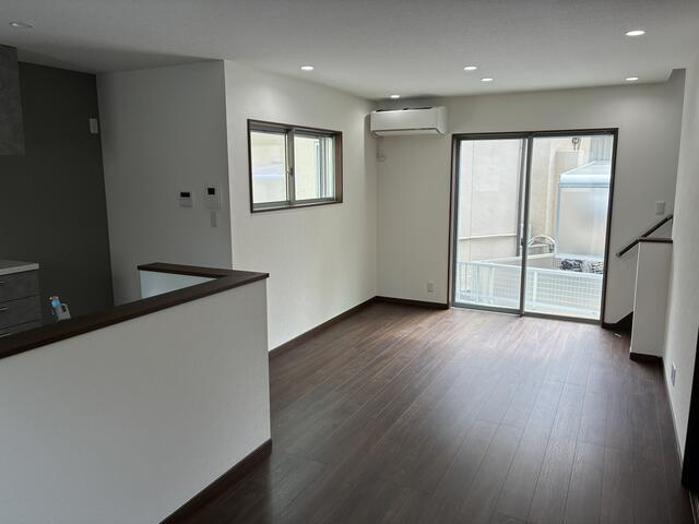 岡山市北区津島西坂２丁目の中古一戸建の居間・リビング