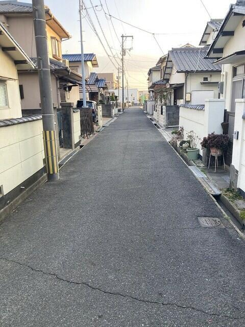 岡山市北区白石の新築一戸建の前面道路含む現地写真|前面道路