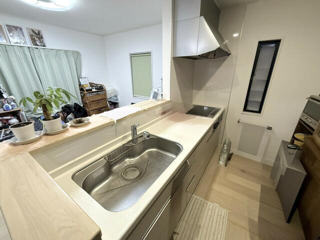 岡山市北区宿の中古一戸建のキッチン|カウンターキッチン（＊＾＾＊…