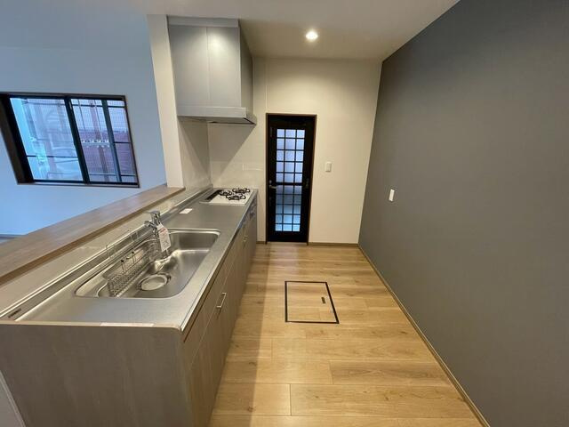 岡山市北区小山の中古一戸建の玄関
