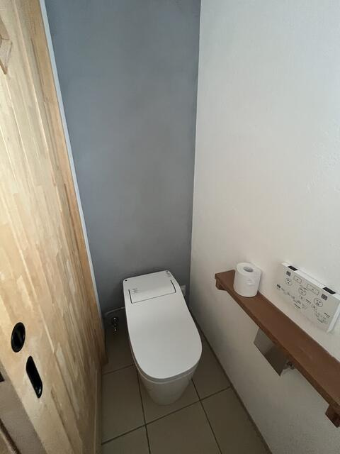 岡山市北区辛川市場の中古一戸建のトイレ