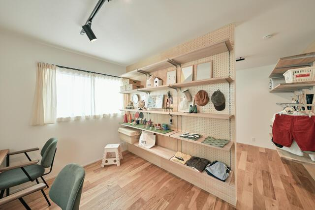 岡山市北区平田の中古一戸建のその他|勉強スペースと就寝スペースを…
