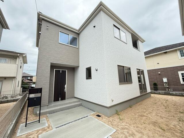 岡山市北区花尻みどり町の新築一戸建の外観|未来を鮮やかに彩る住まい（4…