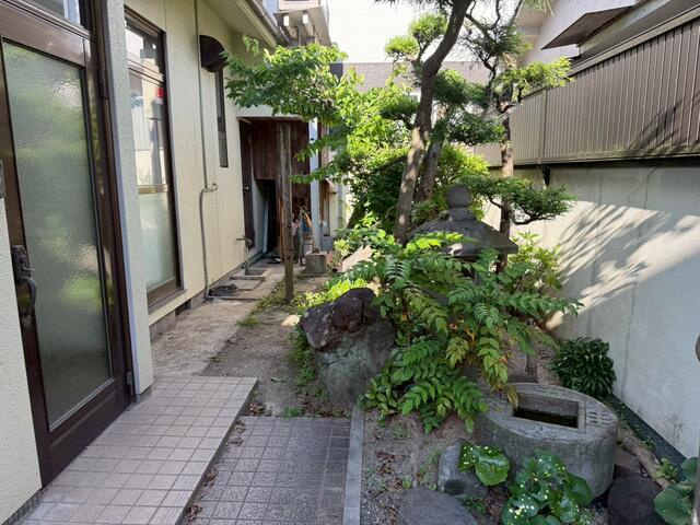 岡山市北区西崎１丁目の中古一戸建の庭
