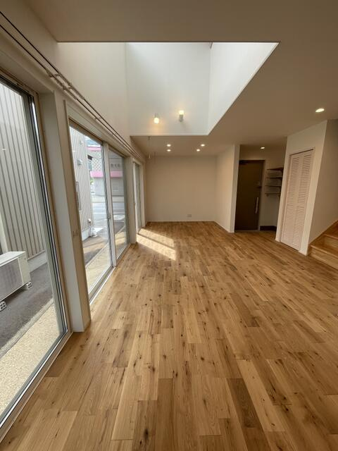 岡山市北区西辛川の中古一戸建のその他|明るい陽光が差し込む心地よい…
