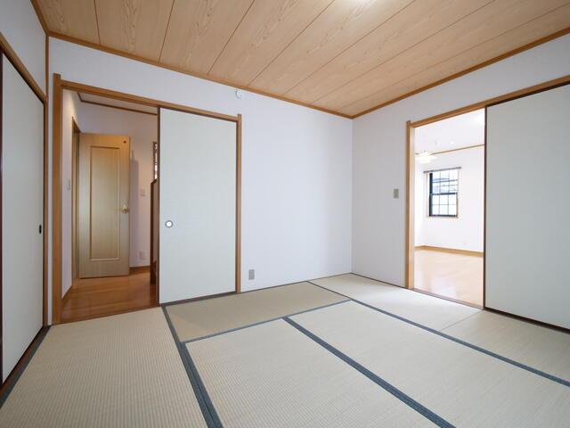 岡山市北区津高の中古一戸建の和室