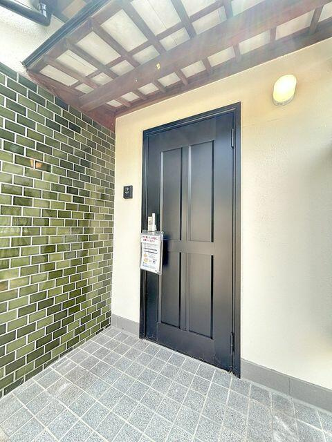岡山市北区津高の中古一戸建のその他共用部分|【リフォーム済】玄関の様子で…