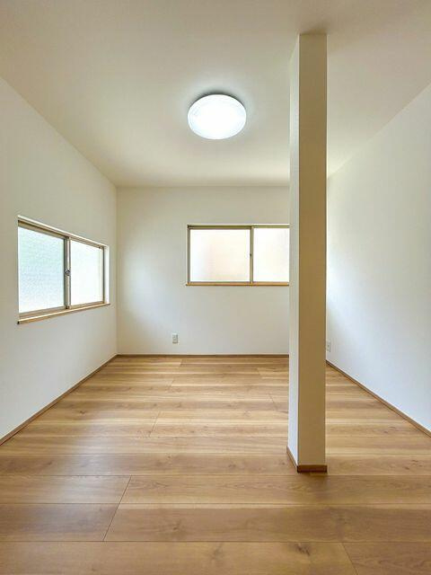 岡山市北区津高の中古一戸建の洋室|【リフォーム済】１階４．５帖…