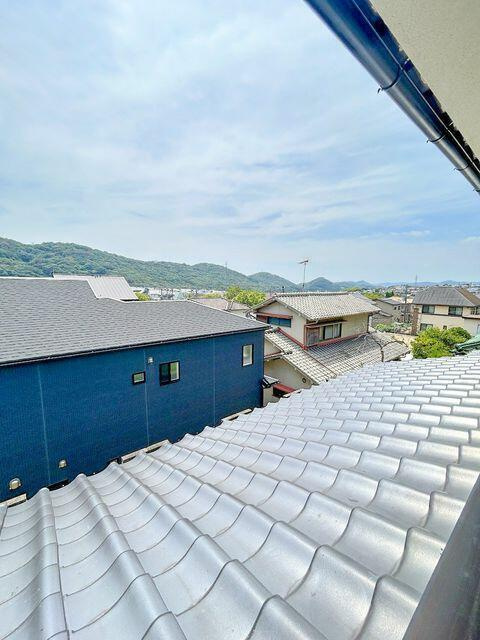 岡山市北区津高の中古一戸建のその他|【眺望】２階の６帖洋室にある…